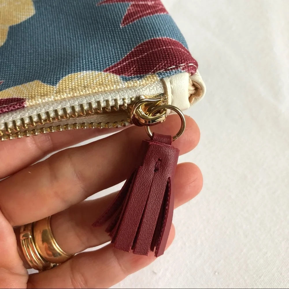 Rachel Pally Reversible Clutch Canvas Light Ivory/ yellow, Burgundy, Blue, Green